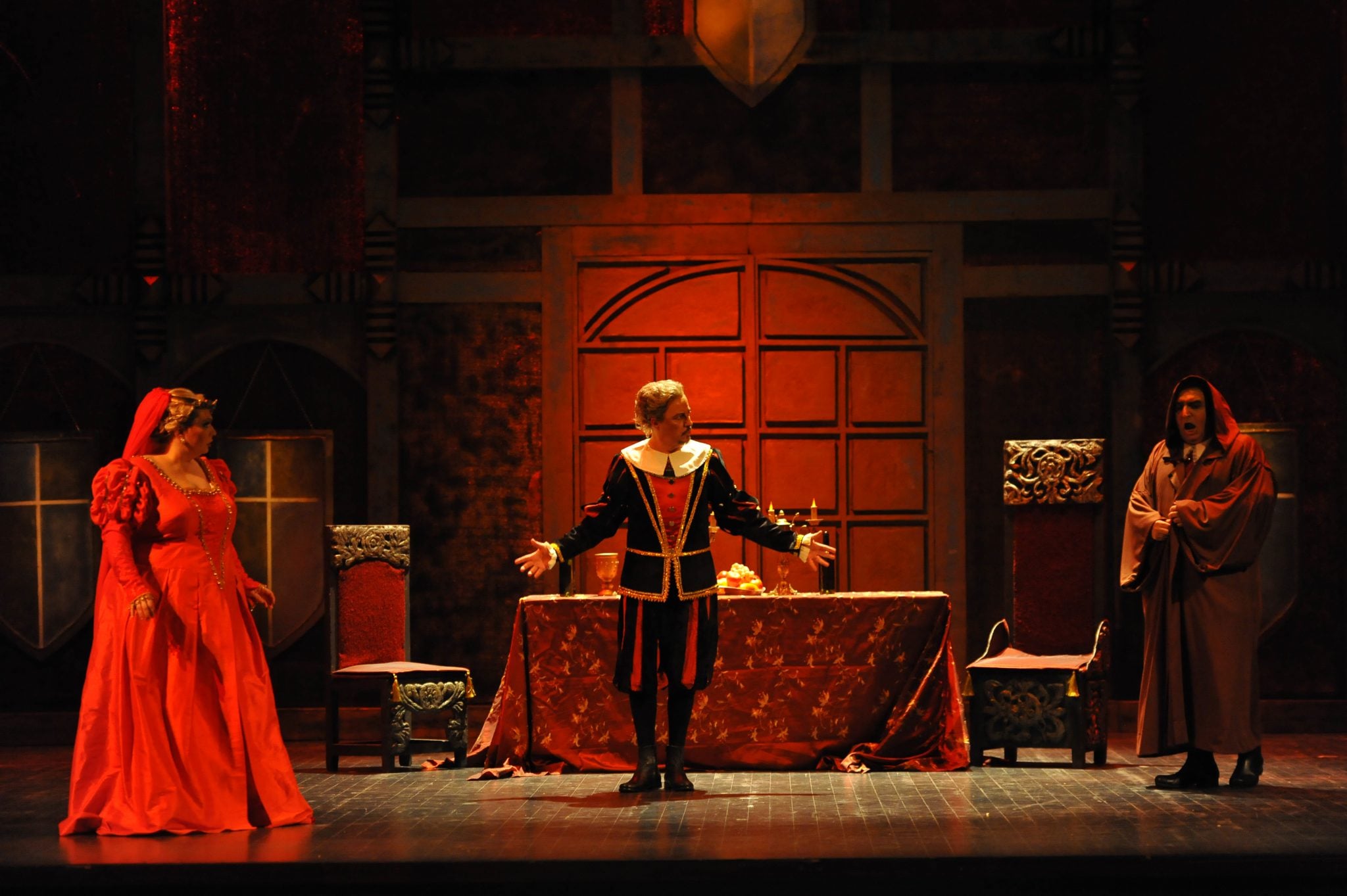 ISTANBUL State Opera and Ballet:  Ernani 26 - -novembre 2016