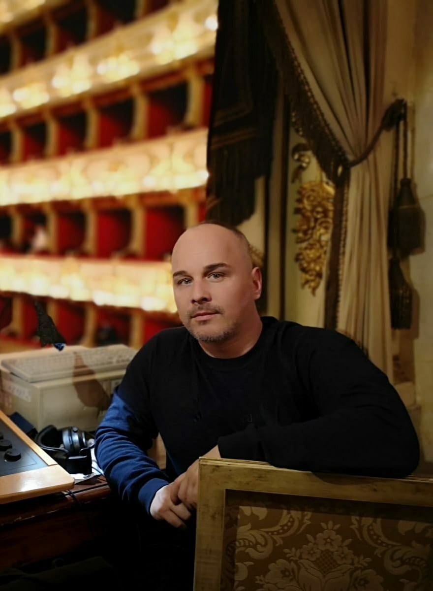 “Vivere il teatro nella sua forma completa” - intervista flash con Renato Bonajuto